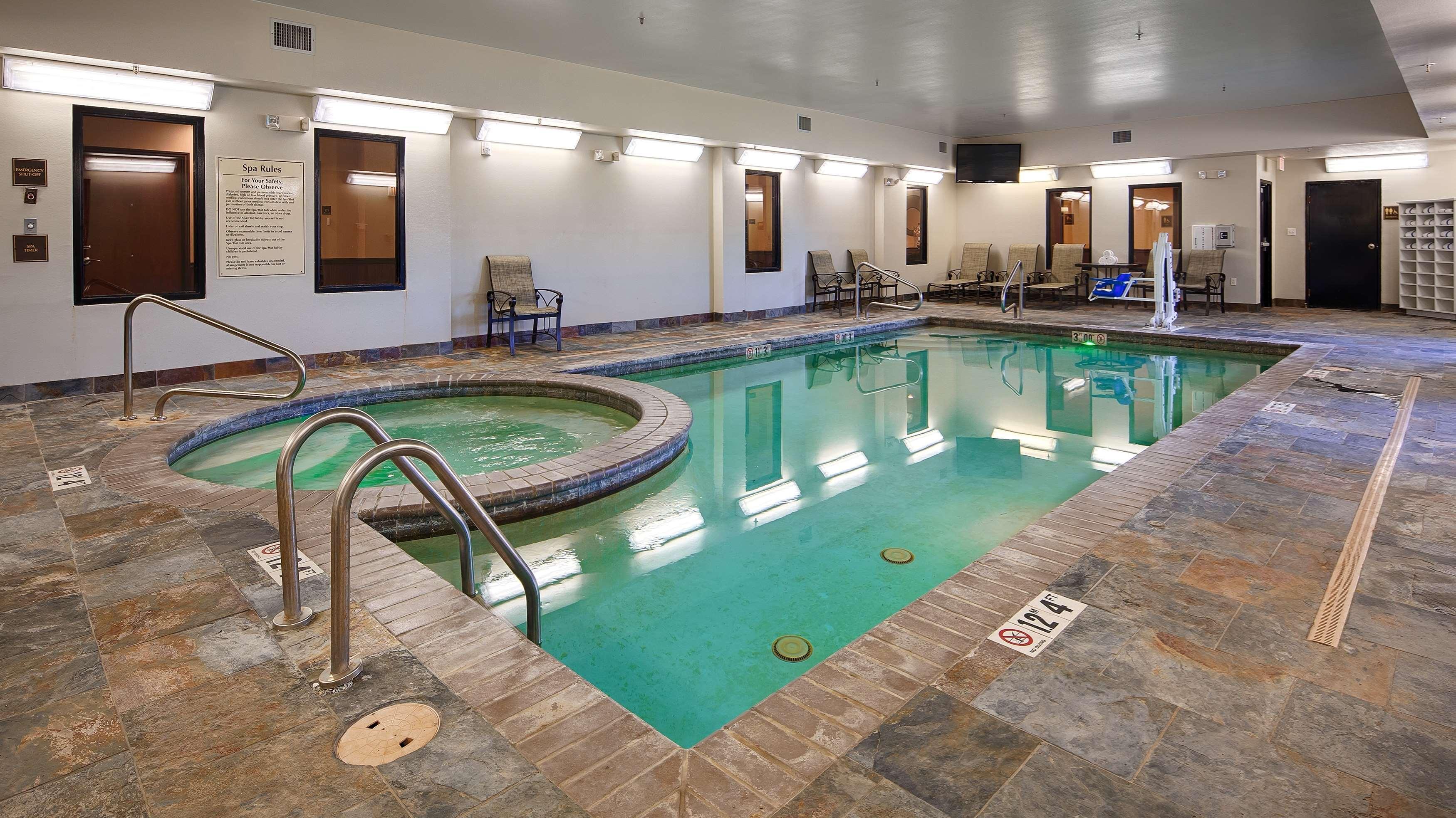 Best Western Plus DeSoto Inn&Suites Mansfield Exterior foto